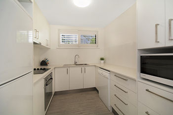 Jacaranda Noosa - Rent Accommodation 15