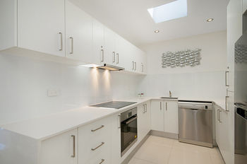 Jacaranda Noosa - Rent Accommodation 16