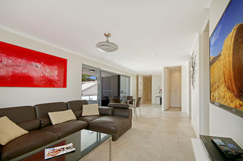 Jacaranda Noosa - Rent Accommodation 46
