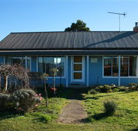 Castaway Cottage - Rent Accommodation