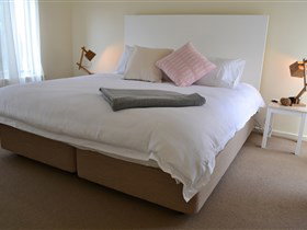 Rubins - Rent Accommodation 2