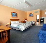 BEST WESTERN Melaleuca Motel  Apartments - Rent Accommodation