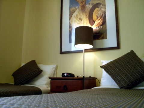 Forrest Hotel & Apartments - Rent Accommodation 5