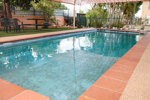 Townview Motel - Rent Accommodation 2