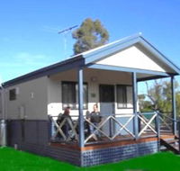 Pinjarra Cabins and Caravan Park - Rent Accommodation