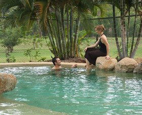 BIG4 Hayes Creek Holiday Park - Rent Accommodation 0