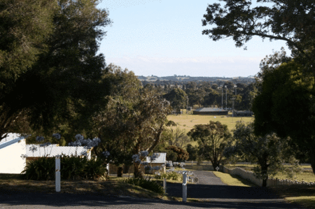Limestone Coast Tourist Park - Rent Accommodation