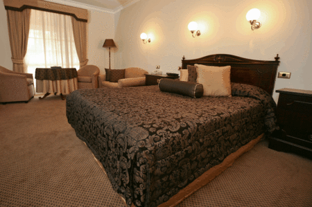 Australian Heritage Motor Inn - Rent Accommodation
