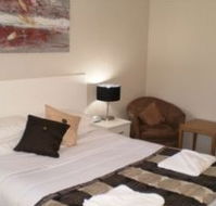 Country Leisure Motor Inn - Rent Accommodation