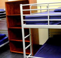 Jackaroo Hostel - Rent Accommodation