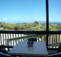 Elliston Waterloo Bay Tourist Park - Rent Accommodation