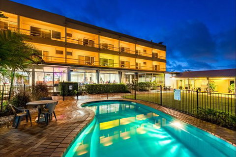 Camelot Motel And Licenced Restaurant - Rent Accommodation 1