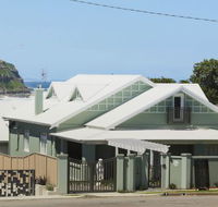 Merewether Beach House B and B - Rent Accommodation