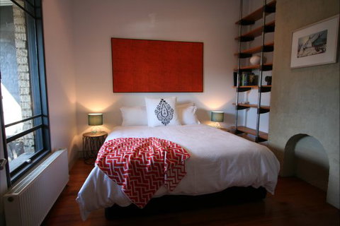 Two Five Zero / Richmond - Rent Accommodation 2