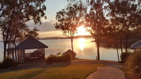 Lake Awoonga Caravan Park - Rent Accommodation 0