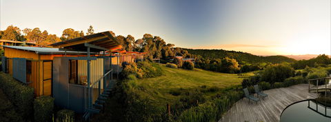 O'Reilly's Rainforest Retreat - Rent Accommodation 2