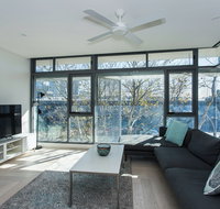 Contemporary Residence in Woolloomooloo - Rent Accommodation