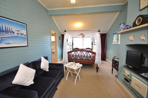 Lurline House - Rent Accommodation 0
