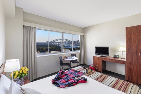 Macleay Hotel - Rent Accommodation 2