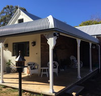 Melaleuca Cottage - Rent Accommodation