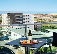 Oaks Gladstone Grand Hotel - Rent Accommodation