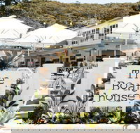 The Boathouse Hotel Patonga - Rent Accommodation