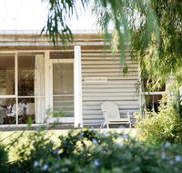 Driftwood House - Robe Retreats - Rent Accommodation