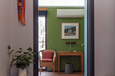 Strawhouse - Rent Accommodation 2