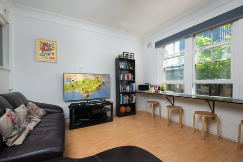 Sydney Star Backpackers - Rent Accommodation 1