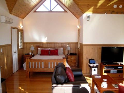 Loves Lane Cottages - Rent Accommodation 2