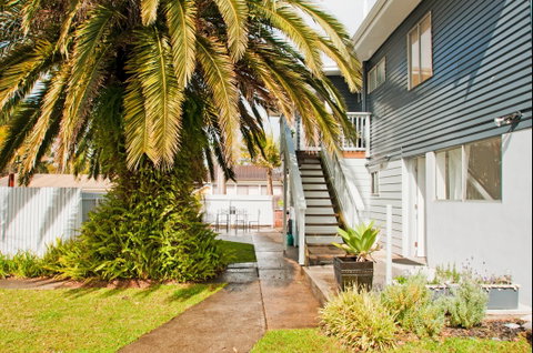 Middle Sea - Rent Accommodation 1