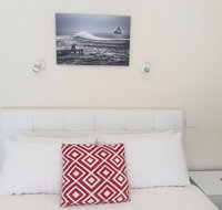 Springtide Studio Apartments - Rent Accommodation