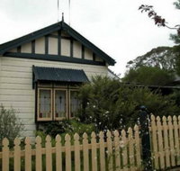 Tugin Cottage - Rent Accommodation