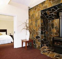 Lakes Entrance Waverley House Cottages - Rent Accommodation