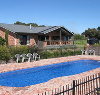 Prom Coast Holiday Lodge - Rent Accommodation