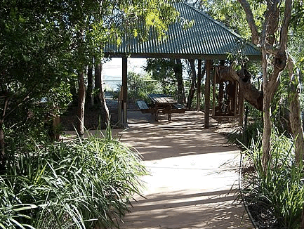 Beach House Tannum Sands - Rent Accommodation 2