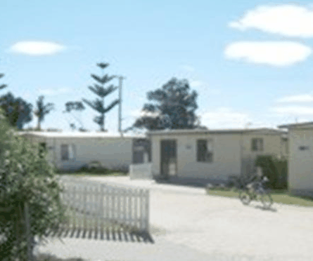 Hillcrest Tourist Park - Rent Accommodation