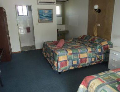 Woolgoolga Motor Inn - Rent Accommodation 0