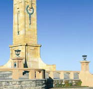 Fremantle War Memorial - Rent Accommodation