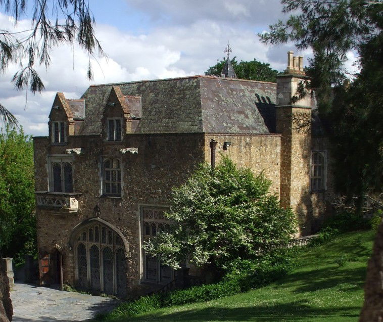  Rent Accommodation