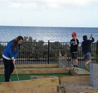 Port Vincent Putt Putt - Rent Accommodation