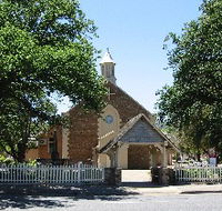St George Church and Cemetery Tours - Rent Accommodation