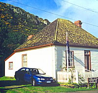Joe Lyons Cottage - Rent Accommodation