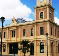 Discovering Historic Moonta Town Drive - Rent Accommodation