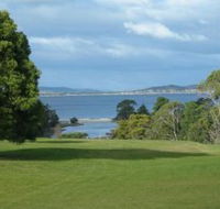 Kingston Beach Golf Club - Rent Accommodation
