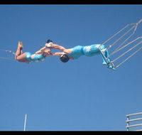 Trix Circus Flying Trapeze - Rent Accommodation