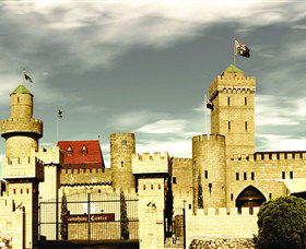 Sunshine Castle Bli Bli - Rent Accommodation 0