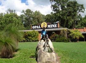 Outback Opal Mine - Rent Accommodation 0