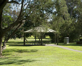 Alexander Clark Park - Rent Accommodation 0