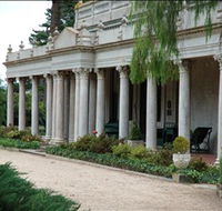 Beleura - The House  Garden - Rent Accommodation
